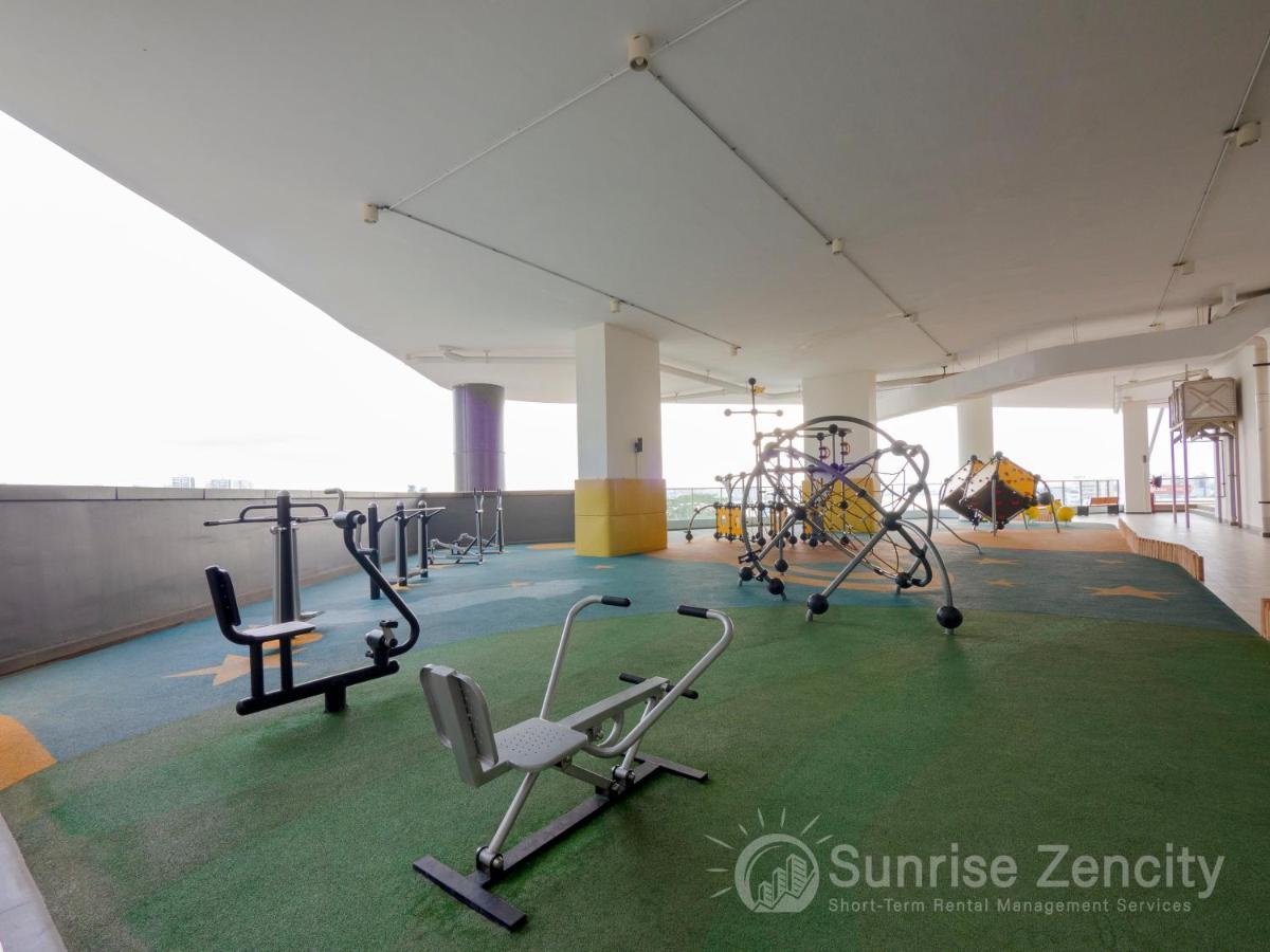 Apartament Netflix Smarttv Cityseaview & Highfloor At R&F Mall Johor Bahru Zewnętrze zdjęcie